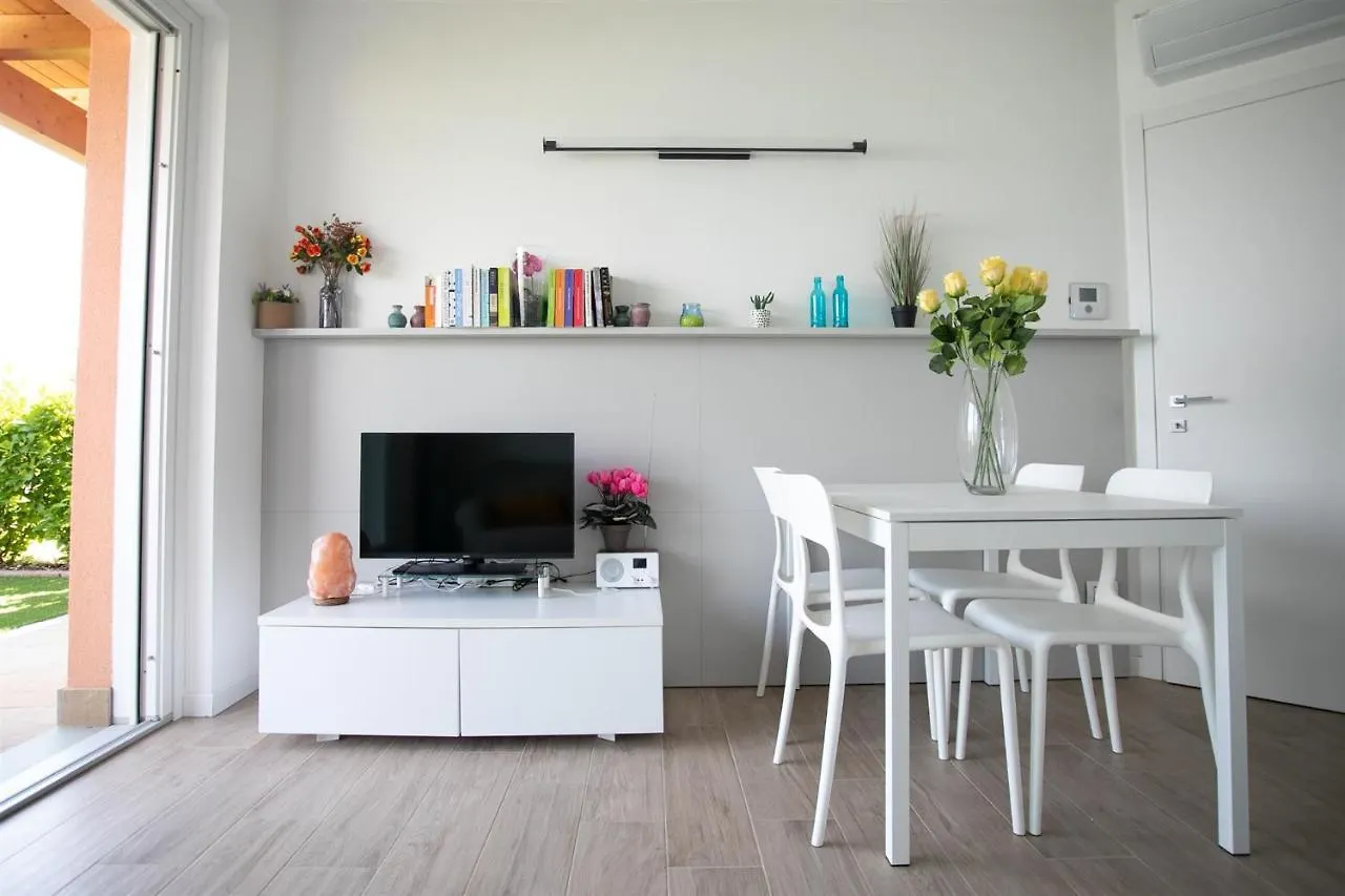 Iseolakerental - Appartamento Celeste Parzanica