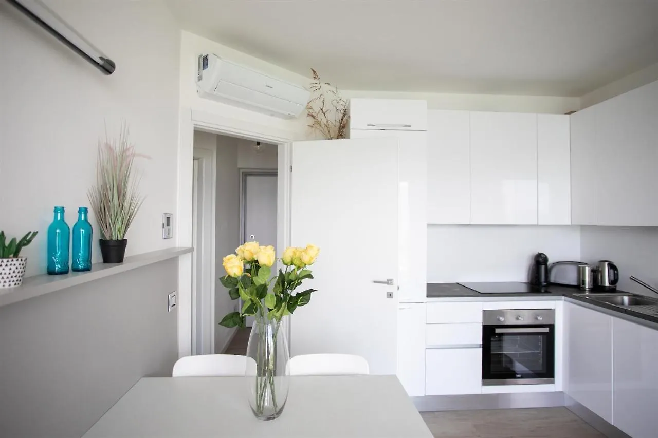Apartment Iseolakerental - Appartamento Celeste Parzanica Italy
